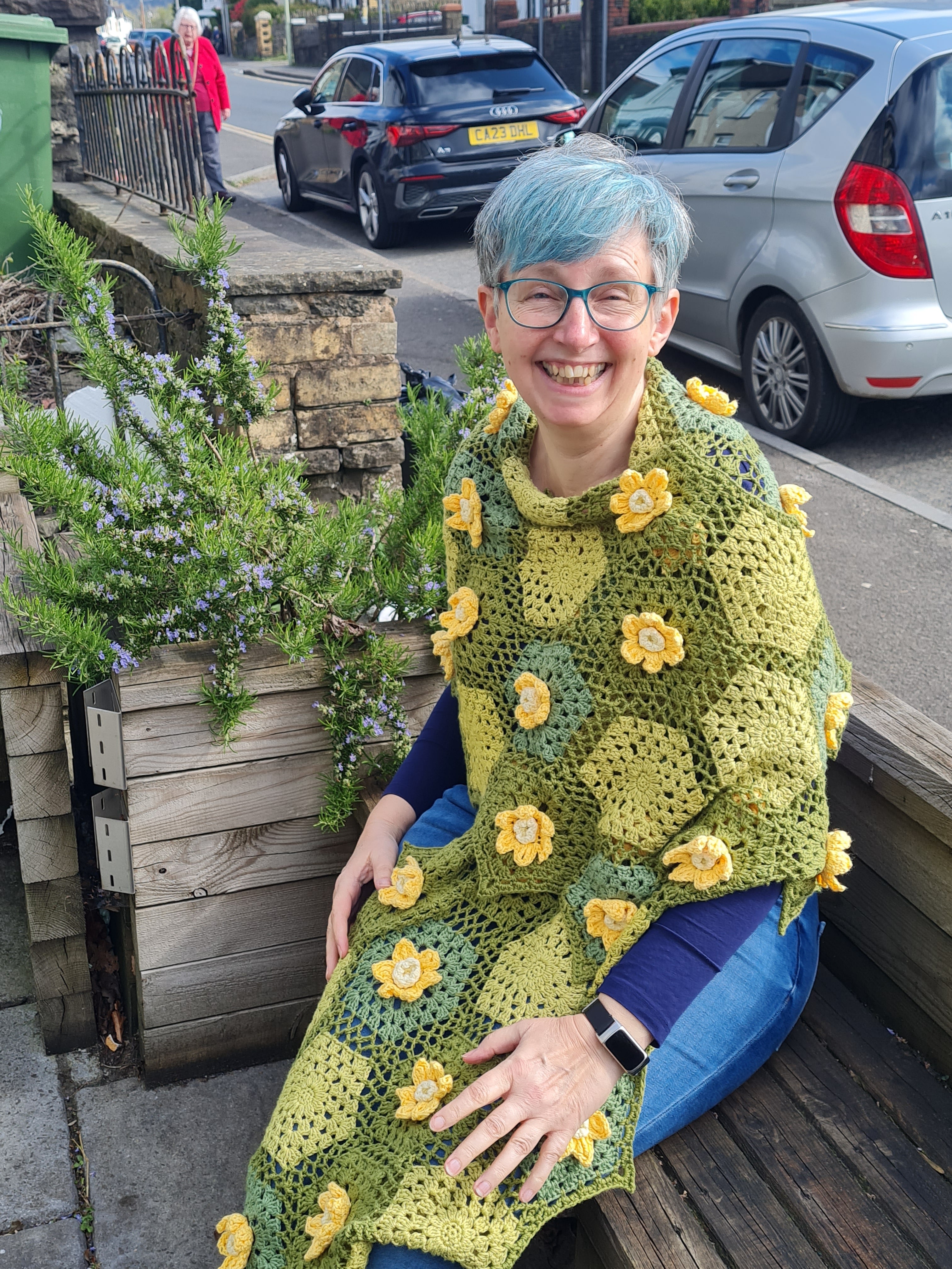 WW - Daffodils Shawl