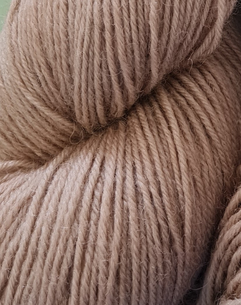 Hand-dyed 4-ply